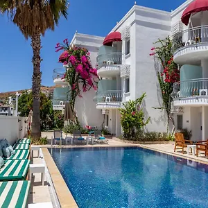 La Brezza & Otel