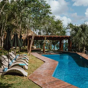 Mia Luxury & Hotel Bacalar